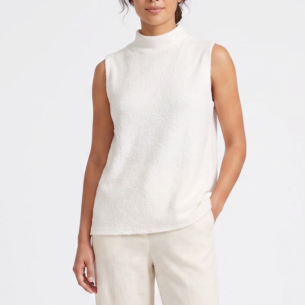 Fashion Bug Top Womens 18/20W Mock Neck White Textured Sleeveless Excellent